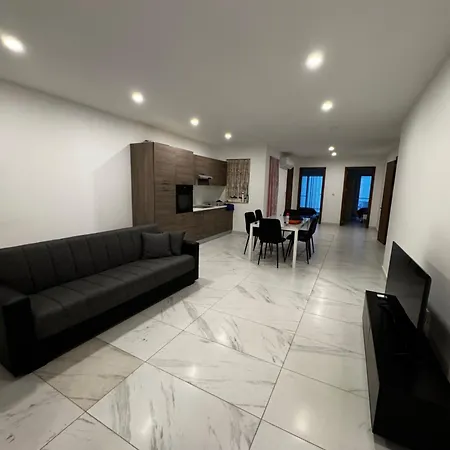 3 Bedroom Maisonette Next To Pacaville Apartment